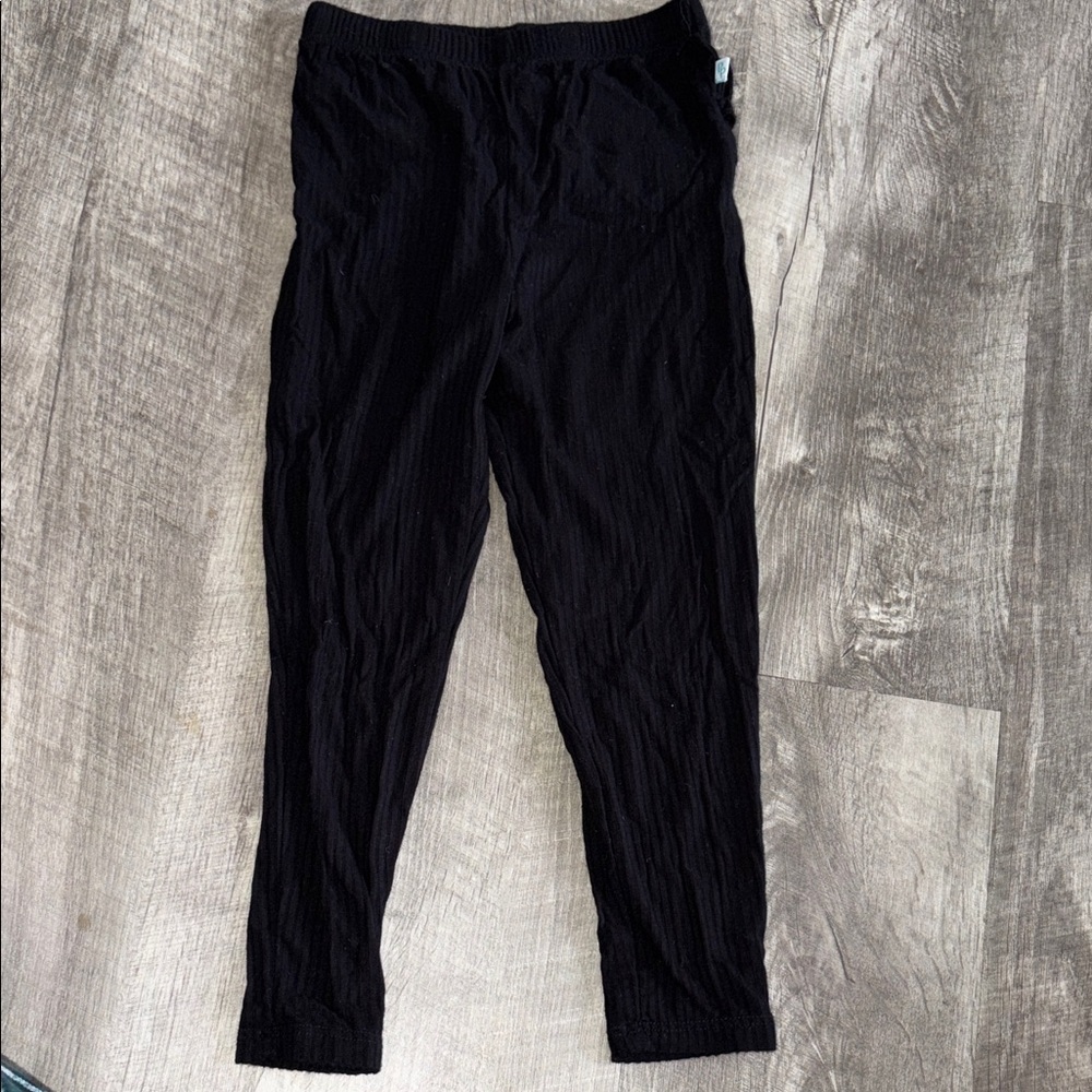 Posh Peanut Ruffle Bum Black Leggings 3-4T